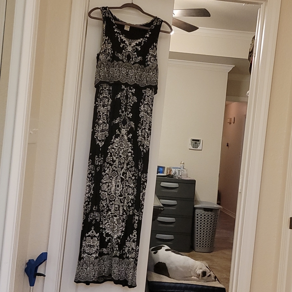 Dress,  Sm, Split Sides
